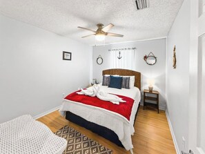 Room - 30A Townhome | Walk to Beach | Pool | Sleeps 6 (Santa Rosa Beach)