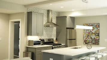 Mikrowelle, Ofen, Herdplatte, GeschirrspĂŒler