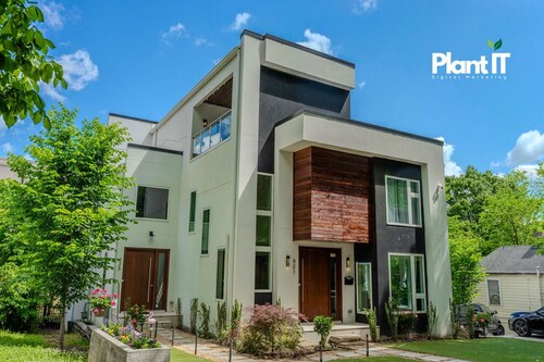  Modern Midtown Mansion Rooftop Home- 14th ST