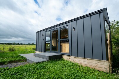 Eden Eco Cabin And Pub