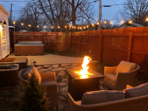 Charming House with Hot Tub and Fire Pit