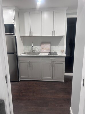 Mikroaaltouuni, liesi