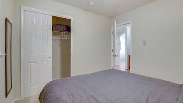 Desk, iron/ironing board, internet, bed sheets