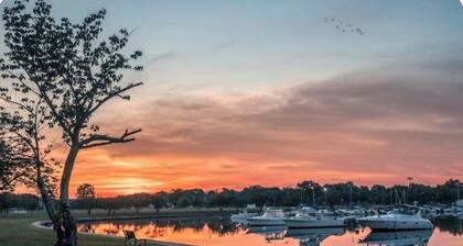 Comfy cozy 2-bedroom apartment in great location in Mamaroneck NY near NYC