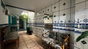 32-inch Smart TV with digital channels - Pousada Real Paraty (Paraty)