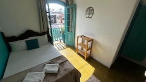 Standard Quadruple Room, Balcony, City View | Free WiFi - Pousada Real Paraty (Paraty)