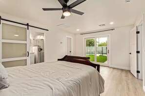 4 soverom, strykejern/-brett, wi-fi og sengetøy