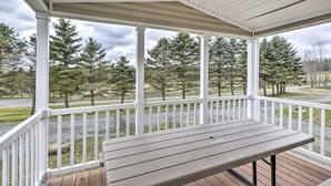 Unclassified image, 2 of 25, button - 2hr NYC Trip: Fresh Air Log Cabin & Suites (Pleasant Mount)