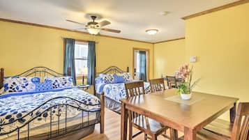 3 bedrooms, WiFi (free), bed sheets