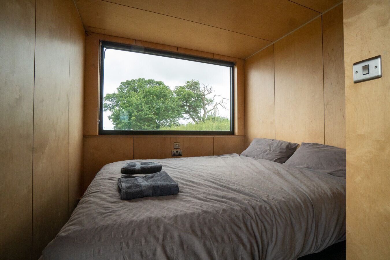 1 chambre, bureau, Wi-Fi gratuit, draps fournis