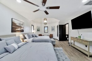 5 عدّة غرف نوم ومكواة/لوح كي وواي فاي وملاءات أسرّة