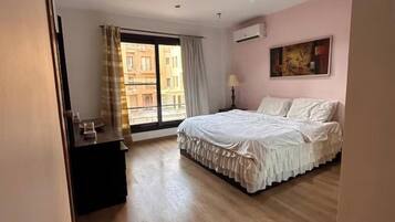 3 bedrooms, WiFi, bed sheets