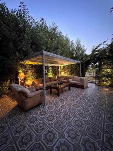 Beverly Luxury Cairo 3BD House with Terrace