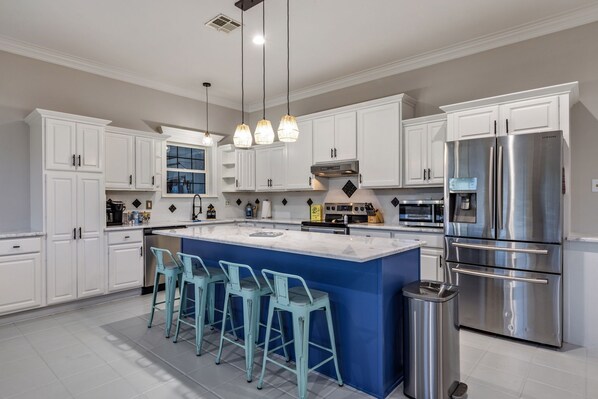 Microwave, oven, stovetop, dishwasher