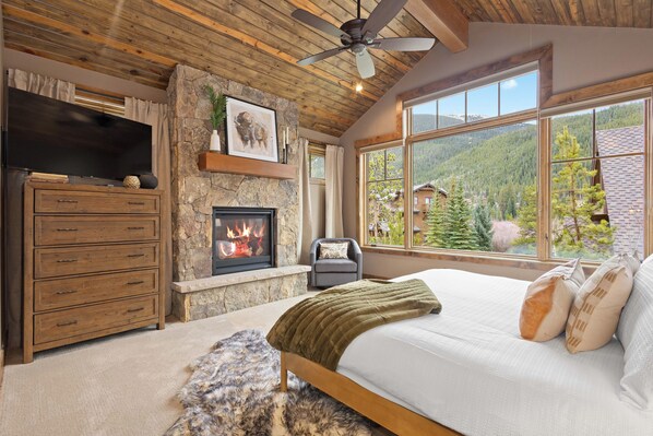 5 Schlafzimmer, Bügeleisen/Bügelbrett, Reisekinderbett, kostenloses WLAN