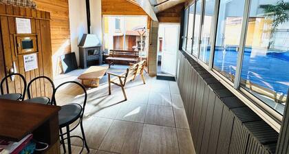 Le Coin des Retrouvailles: 3* gîte for up to 16 people