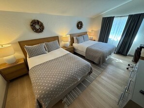 Een bureau, gratis wifi, beddengoed, rolstoeltoegang