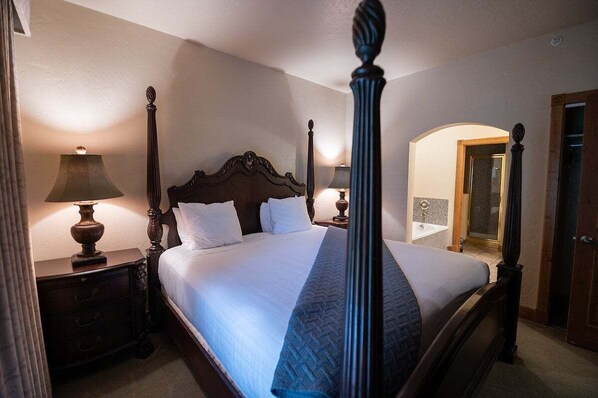 2 bedrooms, desk, free WiFi, bed sheets