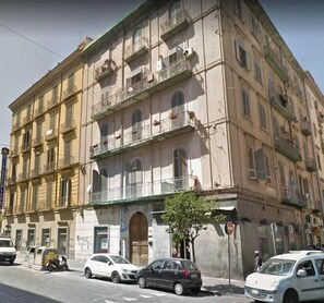 Front of property - Comfort and Breakfast (Naples)