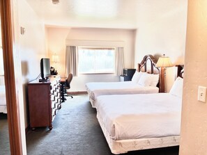 1 bedroom, desk, free WiFi, bed sheets