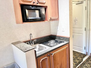 Microwave, stovetop, coffee/tea maker