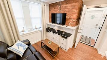 Smart TV, video games