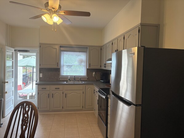 Microwave, oven, stovetop