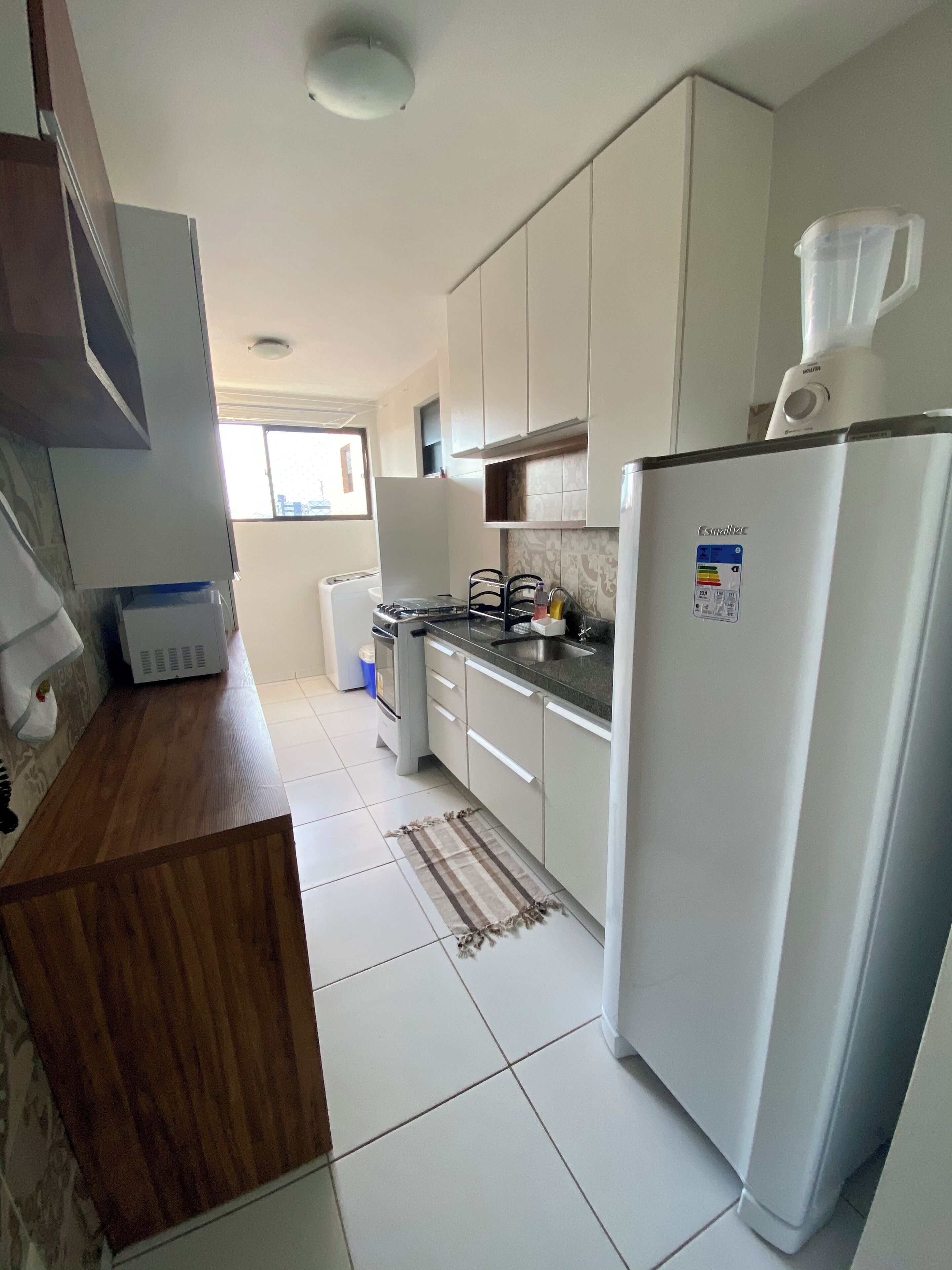 Apartment, 2 Bedrooms, Beach View, Beachside | Private kitchen