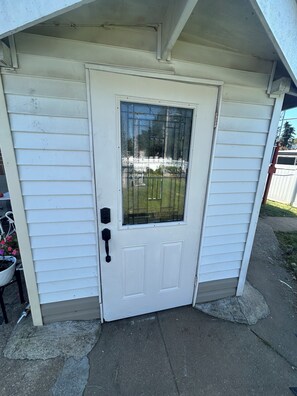 تفاصيل الفندق من الخارج