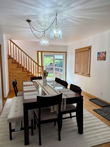 Brilliant bungalow in Midvale ski/hike, fishing, recreational activities