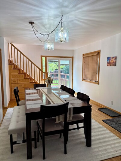 Brilliant bungalow in Midvale ski/hike, fishing, recreational activities