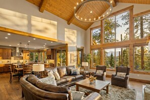 Peis, videospill, fotballspill og bordtennis