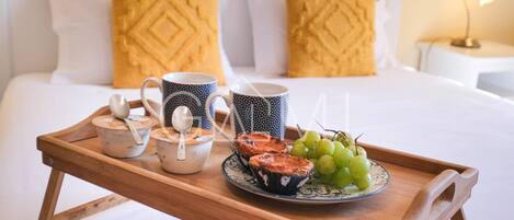 3 habitaciones, tabla de planchar con plancha y acceso a internet