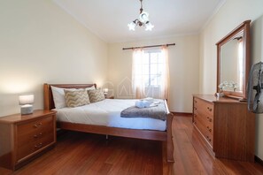 3 bedrooms, iron/ironing board, internet, bed sheets - Recanto do Estreito by Galmi (Calheta (Madeira))