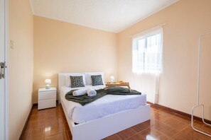 3 bedrooms, iron/ironing board, internet, bed sheets - Villa Pequenino by GALMI (Calheta (Madeira))