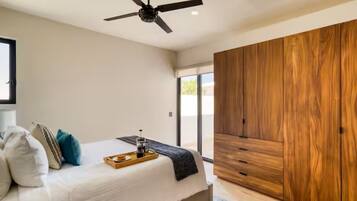 Internet, bed sheets