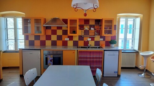 Ligurian village, apartment in the historic center