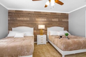 3 soverom, strykejern/-brett, wi-fi og sengetøy