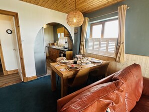 تناول الطعام