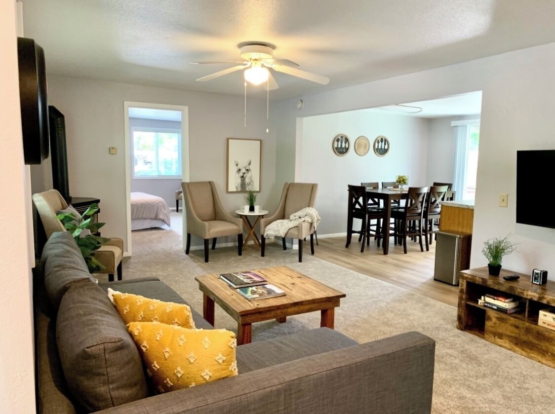 Cda Central/ez Access To All: Spacious 3-bedroom House W/packnplay,highchair,ac - Coeur d'Alene, ID