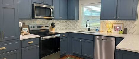 Microwave, oven, stovetop, dishwasher