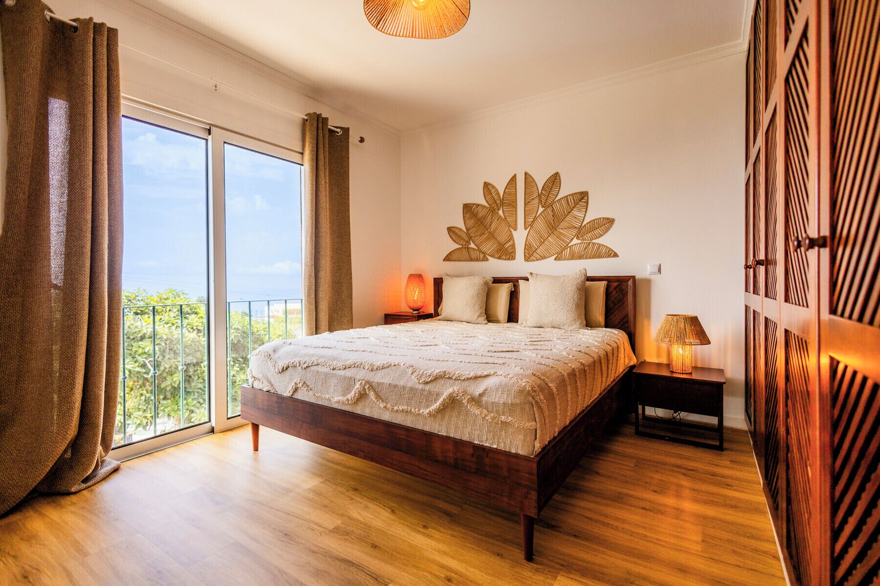 4 soverom, strykejern/-brett, wi-fi og sengetøy