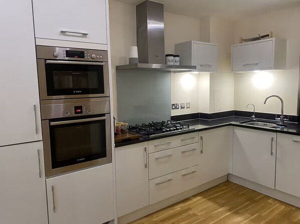 Microwave, oven, stovetop, dishwasher