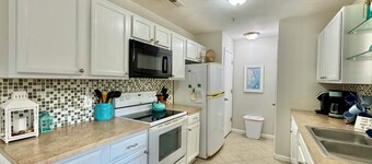 2-Bedroom Pup Friendly Condo - Centrally Located in Corolla!