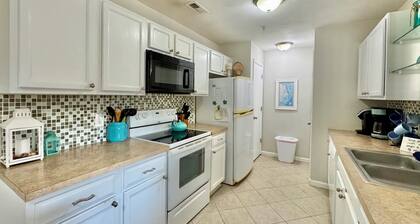 2-Bedroom Pup Friendly Condo - Centrally Located in Corolla!