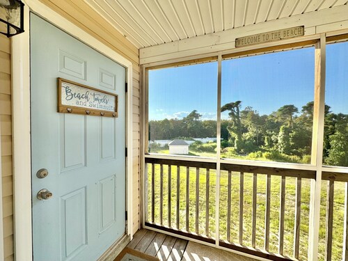 2-Bedroom Pup Friendly Condo - Centrally Located in Corolla!