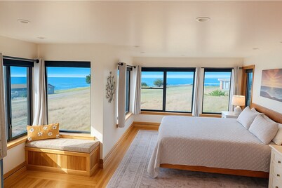 Coastal Haven - Luxury by the Sea