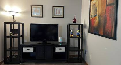 Charming 2-bedroom bungalow in Pine City with AC