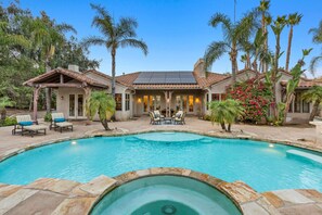 Pool - The Huntington Spacious Family Friendly (Poway)