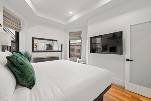 Cubrecamas, decoración personalizada y muebles diferentes 